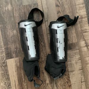Nike shin guards